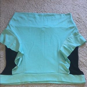 Side sheer ruffle shirt 1xlarge